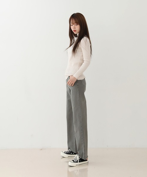 by muni:r(バイ ムニール)の「リブ ダイヤパターン タートルネック ニット(ニット/セーター・レディース・ブラック/ベージュ/アイボリー・FREE)」の4枚目の写真