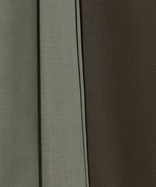 Sacai（サカイ）の「SACAI / ドッキングラップスカート（スカート・レディース・ブラック/オリーブ・1）」の4枚目の写真