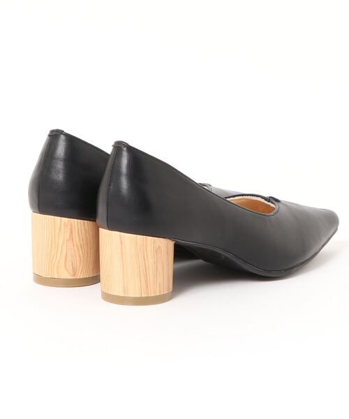 KOBE LETTUCE（コウベレタス）の「センターシームステッチパンプス（パンプス・レディース・イエロー/ブラック/アイボリー・M/S/LL/L）」の11枚目の写真