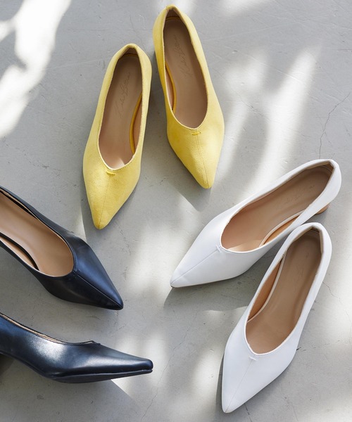 KOBE LETTUCE（コウベレタス）の「センターシームステッチパンプス（パンプス・レディース・イエロー/ブラック/アイボリー・M/S/LL/L）」の7枚目の写真