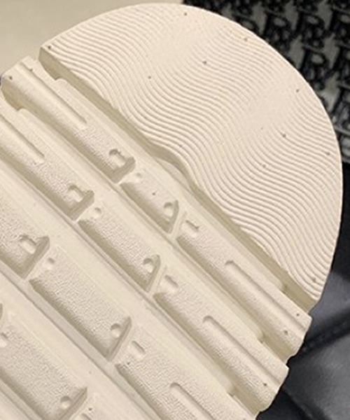 KOR（ケーオーアール）の「レースアップショートブーツ（ブーツ・レディース・ベージュ/ブラック・38/40/39/35/36/37）」の15枚目の写真