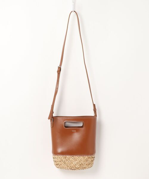 JOURNAL STANDARD（ジャーナルスタンダード）の「【YAHKI /ヤーキ】STRAW 2WAY ：ショルダーバッグ（ショルダーバッグ・レディース・キャメル/ブラック・FREE）」の21枚目の写真