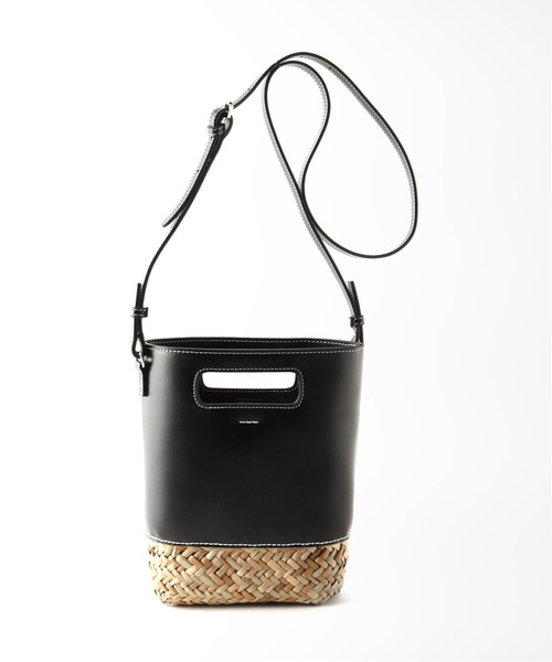 JOURNAL STANDARD（ジャーナルスタンダード）の「【YAHKI /ヤーキ】STRAW 2WAY ：ショルダーバッグ（ショルダーバッグ・レディース・キャメル/ブラック・FREE）」の18枚目の写真