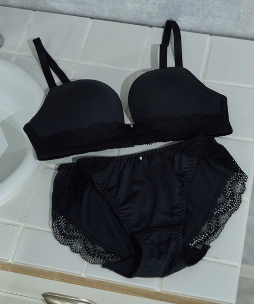 美品です。ステンレス性別:男性/女性サイズ:45cmカラー:ブラック 新色チャコール・ライトベージュが登場！【つるんとしたカップが