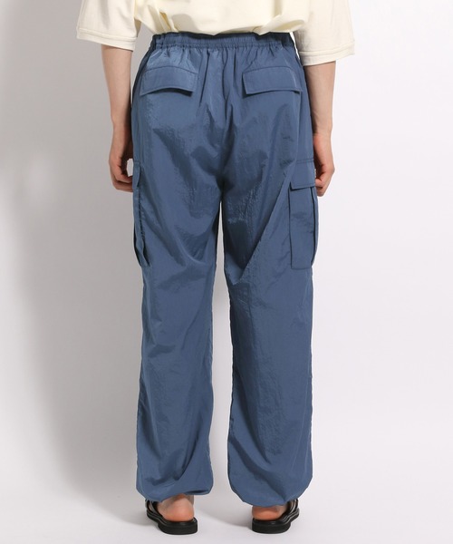 niko and...（ニコアンド）の「ドロストイージーカーゴパンツ（その他パンツ・メンズ・ブラック/スモーク/ブルー/カーキ・MEDIUM/LARGE）」の11枚目の写真