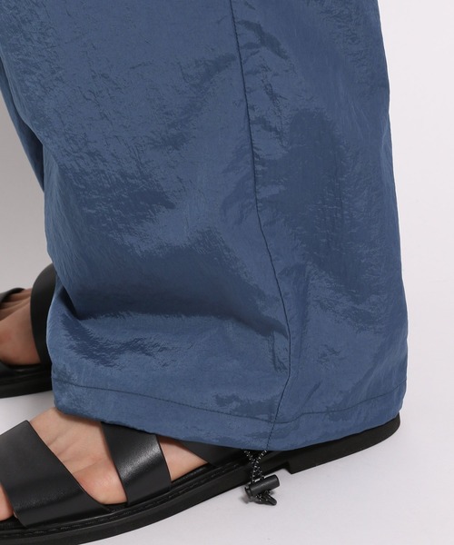 niko and...（ニコアンド）の「ドロストイージーカーゴパンツ（その他パンツ・メンズ・ブラック/スモーク/ブルー/カーキ・MEDIUM/LARGE）」の16枚目の写真