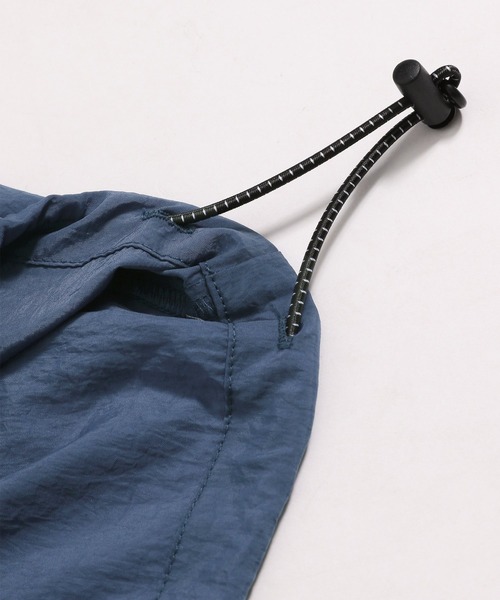 niko and...（ニコアンド）の「ドロストイージーカーゴパンツ（その他パンツ・メンズ・ブラック/スモーク/ブルー/カーキ・MEDIUM/LARGE）」の19枚目の写真