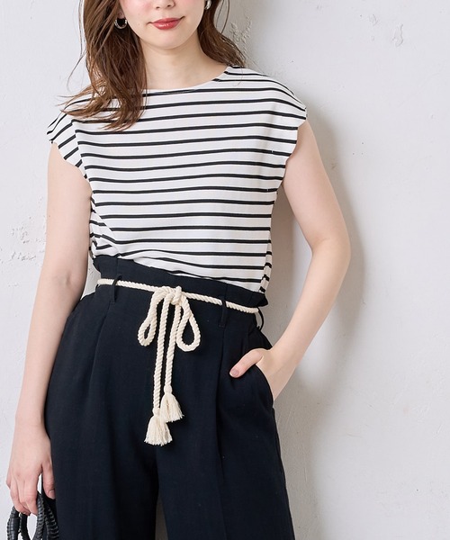 natural couture(ナチュラルクチュール)の「プチプラ2WAYお上品スカラップT(Tシャツ/カットソー・レディース・オフホワイト/ブラック/ベージュ/カーキ/サックスブルー/ピンク/その他1・FREE)」の7枚目の写真