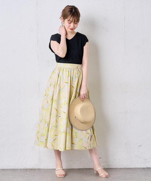 natural couture(ナチュラルクチュール)の「プチプラ2WAYお上品スカラップT(Tシャツ/カットソー・レディース・オフホワイト/ブラック/ベージュ/カーキ/サックスブルー/ピンク/その他1・FREE)」の13枚目の写真