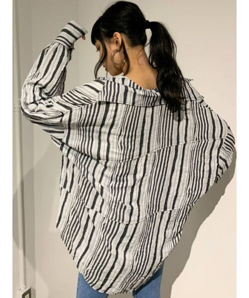 EMODA（エモダ）の「スイッチングストライプシャツ（シャツ/ブラウス・レディース・その他1/その他・FREE）」の4枚目の写真
