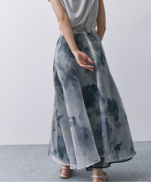 STUNNING LURE(スタニングルアー)の「メッシュレイヤードスカート(スカート・レディース・ブラック・SMALL/MEDIUM)」の4枚目の写真
