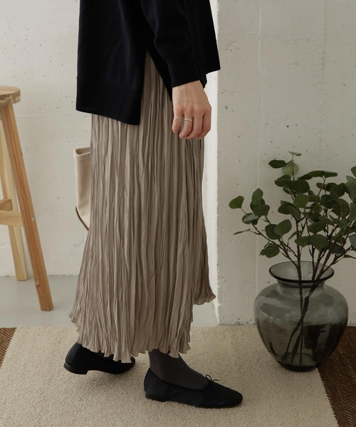 URBAN RESEARCH DOORS（アーバンリサーチドアーズ）の「ランダムプリーツスカート（スカート・レディース・グレー系その他/ブラック系その他・ONE）」の6枚目の写真