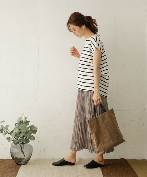 URBAN RESEARCH DOORS（アーバンリサーチドアーズ）の「ランダムプリーツスカート（スカート・レディース・グレー系その他/ブラック系その他・ONE）」の17枚目の写真