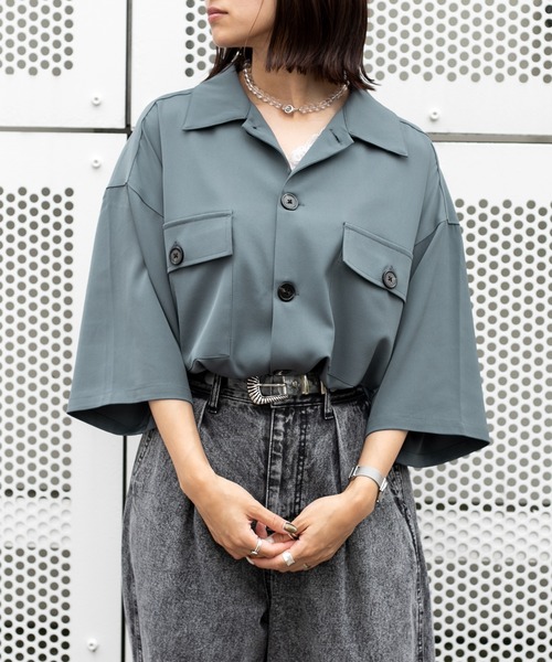 PairPair（ペアペア）の「ダブルポケットルーズシャツ（ユニセックス）（シャツ/ブラウス・メンズ・カーキ/アイボリー/グレイッシュブルー・MEDIUM/LARGE）」の17枚目の写真