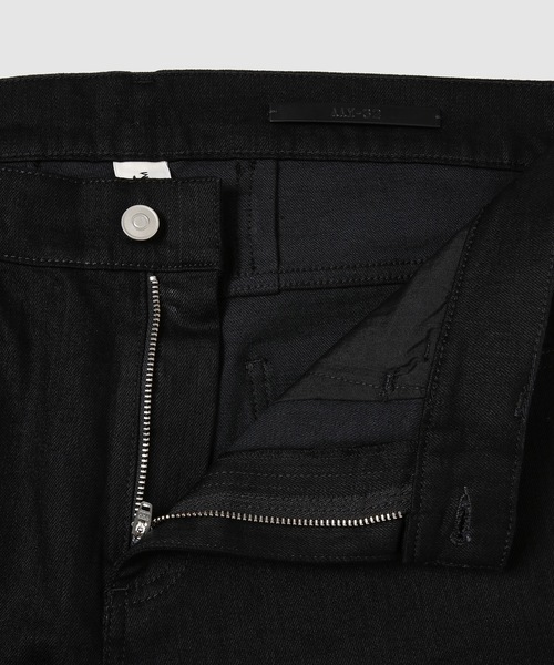 1017 ALYX 9SM（アリクス）の「TRUE BLACK 6 POCKET JEAN WITH A RING/（デニムパンツ・メンズ・ブラック・36/34/32）」の4枚目の写真