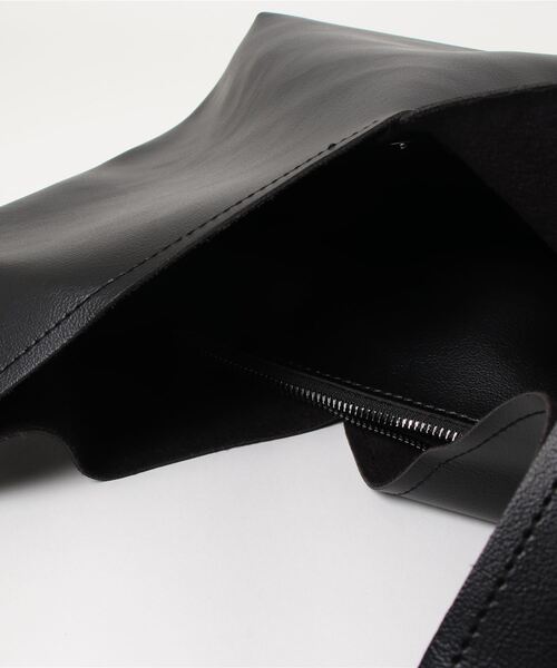 aimoha（アイモハ）の「PUトート（トートバッグ・レディース・ブラック/ベージュ/オフホワイト/イエロー・FREE）」の9枚目の写真