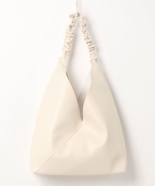 aimoha（アイモハ）の「PUトート（トートバッグ・レディース・ブラック/ベージュ/オフホワイト/イエロー・FREE）」の13枚目の写真