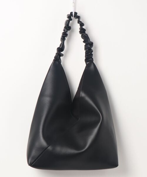 aimoha（アイモハ）の「PUトート（トートバッグ・レディース・ブラック/ベージュ/オフホワイト/イエロー・FREE）」の14枚目の写真