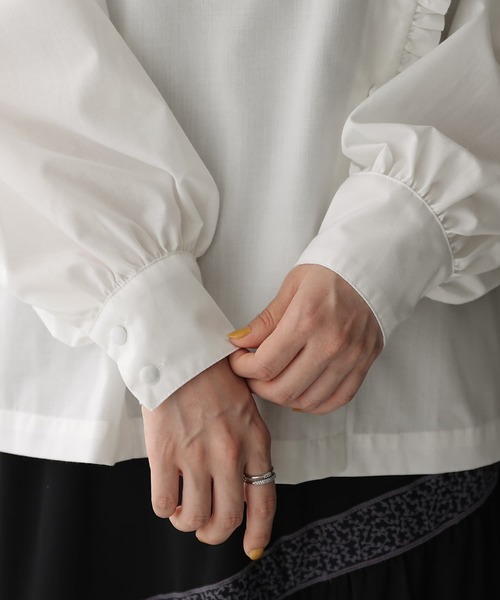 osharewalker（オシャレウォーカー）の「【廃盤】『モチーフレーススタンドカラーブラウス』（シャツ/ブラウス・レディース・オフホワイト/ブラック・1/2）」の6枚目の写真