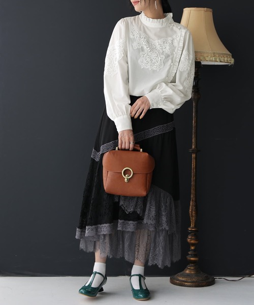 osharewalker（オシャレウォーカー）の「【廃盤】『モチーフレーススタンドカラーブラウス』（シャツ/ブラウス・レディース・オフホワイト/ブラック・1/2）」の12枚目の写真