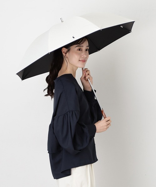 POLO RALPH LAUREN（ポロ ラルフ ローレン）の「遮光100％ 晴雨兼用日傘 長傘 ”ワンポイント　オーバロック”（長傘・レディース・オフホワイト/ブラック/ダークブルー/ベージュ・FREE）」の11枚目の写真