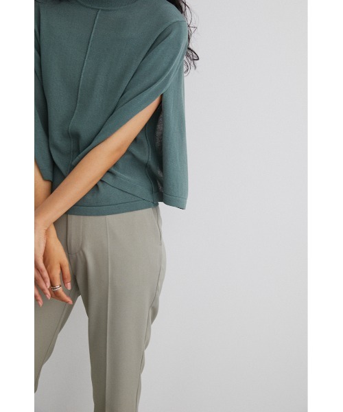 STYLEMIXER(スタイルミキサー)の「スリットスリーブドライニット(ニット/セーター・レディース・ピンク/ライトベージュ/ブラック/グリーン・FREE)」の4枚目の写真