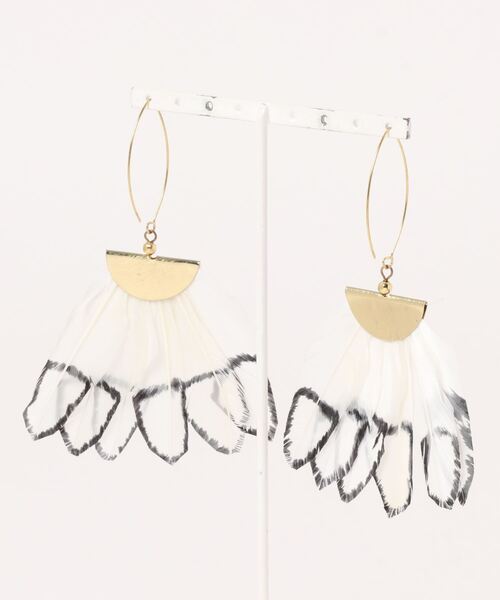 チャイハネ(チャイハネ)の「【チャイハネ】インシアフェザーピアス(ピアス(両耳用)・レディース・ターコイズブルー/ブラック・FREE)」の7枚目の写真