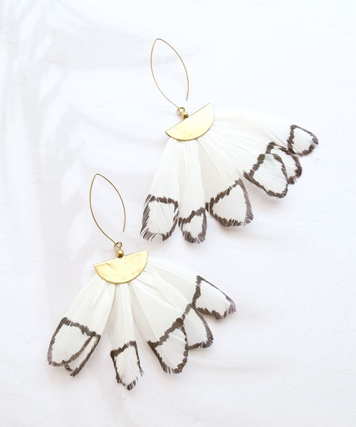 チャイハネ(チャイハネ)の「【チャイハネ】インシアフェザーピアス(ピアス(両耳用)・レディース・ターコイズブルー/ブラック・FREE)」の10枚目の写真