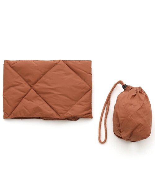 Ampersand（アンパサンド）の「/ライトダウンマフラー_撥水加工（マフラー・キッズ・ピンク/ブラック/カーキ/ベージュ・140/95/120）」の16枚目の写真