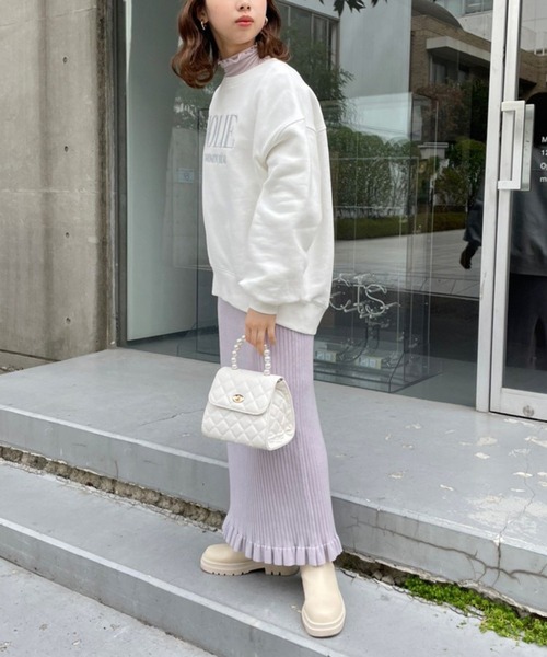 one after another NICE CLAUP(ワンアフターアナザーナイスクラップ)の「ビックシルエットロゴ刺繍スウェット(スウェット・レディース・オフホワイト/ピンク/オートミール/スミクロ/杢グレー/モカ・FREE)」の8枚目の写真