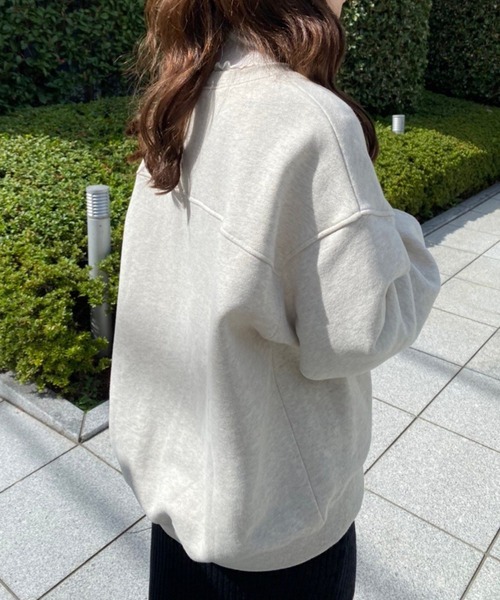 one after another NICE CLAUP(ワンアフターアナザーナイスクラップ)の「ビックシルエットロゴ刺繍スウェット(スウェット・レディース・オフホワイト/ピンク/オートミール/スミクロ/杢グレー/モカ・FREE)」の19枚目の写真