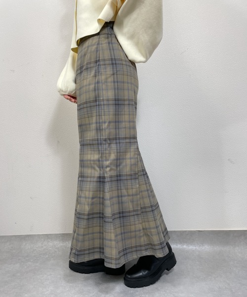nemne store（ネンネストア）の「タルトタタンとチェック柄マーメイドフレアスカート（スカート・レディース・ブラウン系その他/ブルー系その他/ブルー系その他2・フリー）」の12枚目の写真