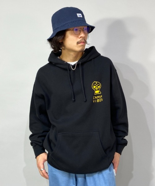 POLeR（ポーラー）の「POLER/ポーラー バックプリント パーカー 213APM2603（パーカー・メンズ・ブラック/イエロー・M/L）」の18枚目の写真