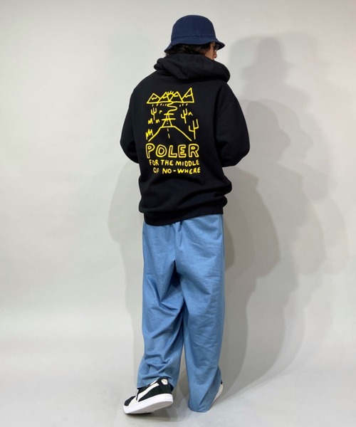 POLeR（ポーラー）の「POLER/ポーラー バックプリント パーカー 213APM2603（パーカー・メンズ・ブラック/イエロー・M/L）」の11枚目の写真
