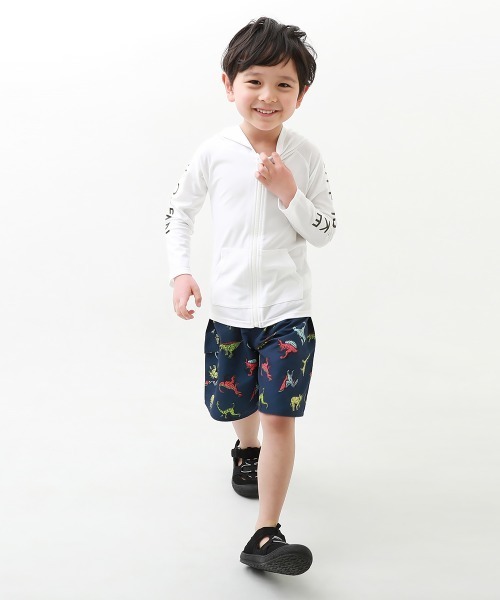 devirock（デビロック）の「UVカット フード付き 長袖ジップラッシュガード（ラッシュガード・キッズ・ホワイト/ブラック/その他3/その他4・110cm/100cm/120cm/130cm/140cm/150cm/160cm）」の6枚目の写真