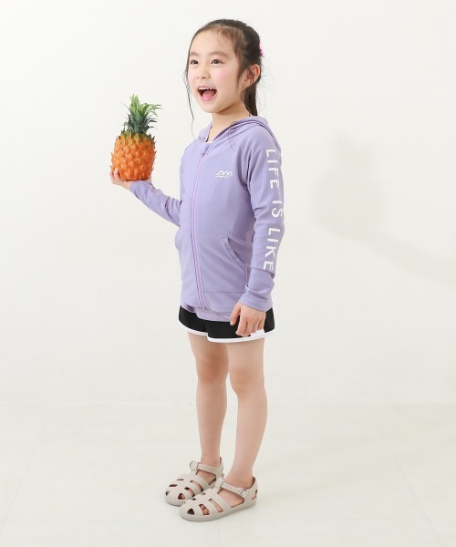 devirock（デビロック）の「UVカット フード付き 長袖ジップラッシュガード（ラッシュガード・キッズ・ホワイト/ブラック/その他3/その他4・110cm/100cm/120cm/130cm/140cm/150cm/160cm）」の19枚目の写真