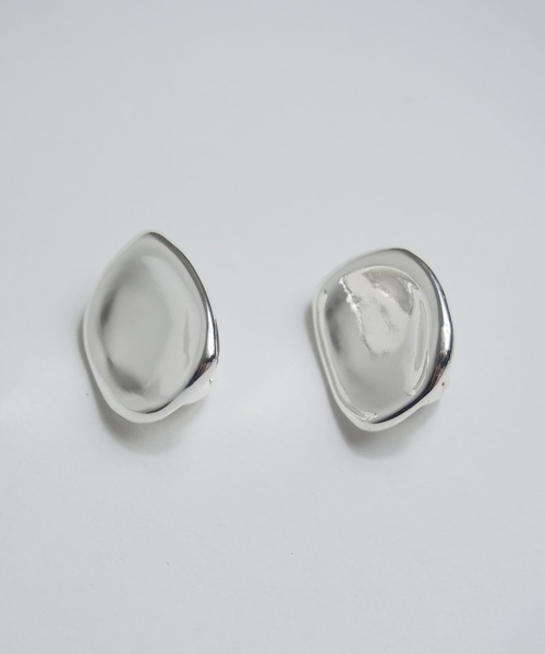Nothing And Others(ナッシングアンドアザーズ)の「「Nothing And Others/ナッシングアンドアザーズ」Bumpmotif Earring(イヤリング・レディース・シルバー/ゴールド・FREE)」の6枚目の写真