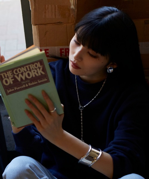 Nothing And Others(ナッシングアンドアザーズ)の「「Nothing And Others/ナッシングアンドアザーズ」Bumpmotif Earring(イヤリング・レディース・シルバー/ゴールド・FREE)」の20枚目の写真