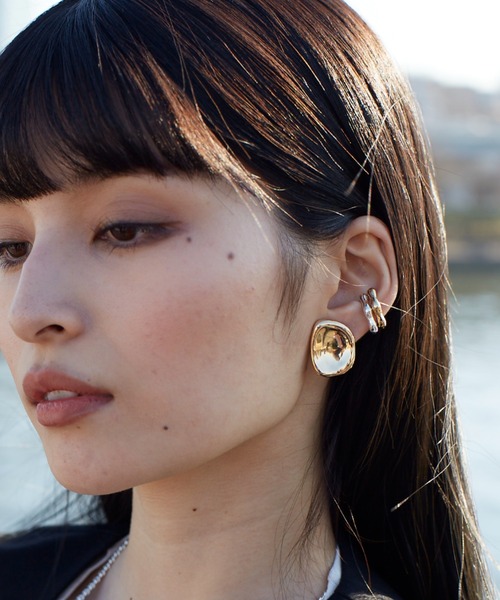 Nothing And Others(ナッシングアンドアザーズ)の「「Nothing And Others/ナッシングアンドアザーズ」Bumpmotif Earring(イヤリング・レディース・シルバー/ゴールド・FREE)」の21枚目の写真
