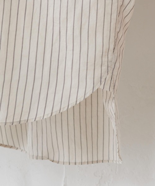 BEARDSLEY（ビアズリー）の「トルコのインポート素材を使ったストライプポケットシャツ（シャツ/ブラウス・レディース・ベージュ/グリーン・FREE）」の6枚目の写真