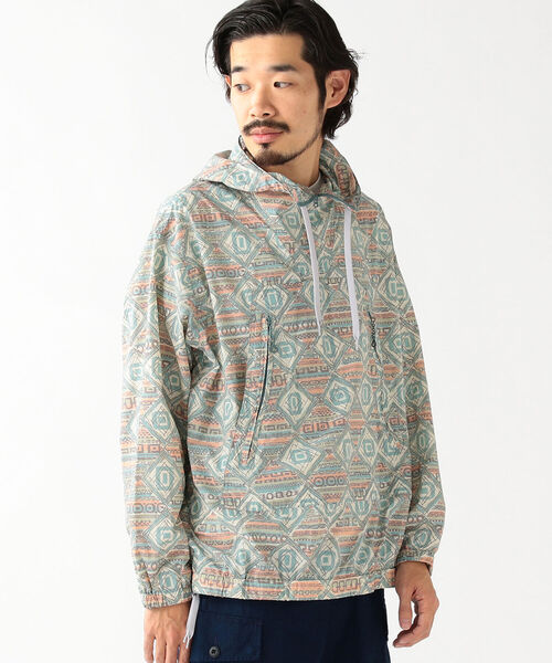 BEAMS PLUS（ビームスプラス）の「BEAMS PLUS / ジオメトリック プリント アノラック（その他アウター・メンズ・オレンジ/サックスブルー・SMALL/MEDIUM/LARGE/X-LARGE）」の12枚目の写真