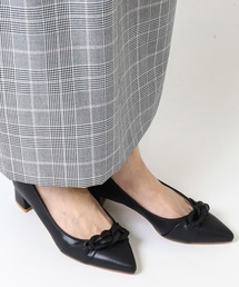 チェーンデザインローヒールパンプス