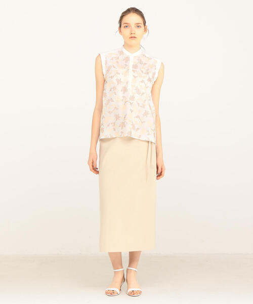 TOMORROWLAND (トゥモローランド)の「ワンダーリネンストレッチ ハイウエストフレアミディスカート(スカート・レディース・ベージュ/ブラック・34/36)」の4枚目の写真