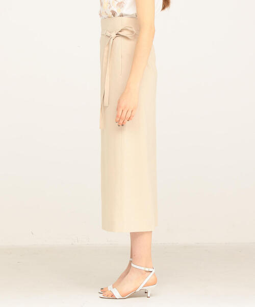 TOMORROWLAND (トゥモローランド)の「ワンダーリネンストレッチ ハイウエストフレアミディスカート(スカート・レディース・ベージュ/ブラック・34/36)」の6枚目の写真