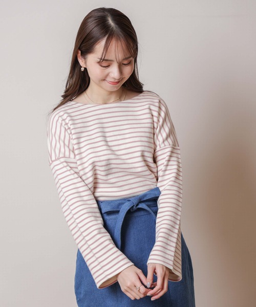 flower(フラワー)の「レインボーボーダートップ(Tシャツ/カットソー・レディース・ベージュ/ネイビー/カーキ/ピンク/オレンジ・FREE)」の1枚目の写真