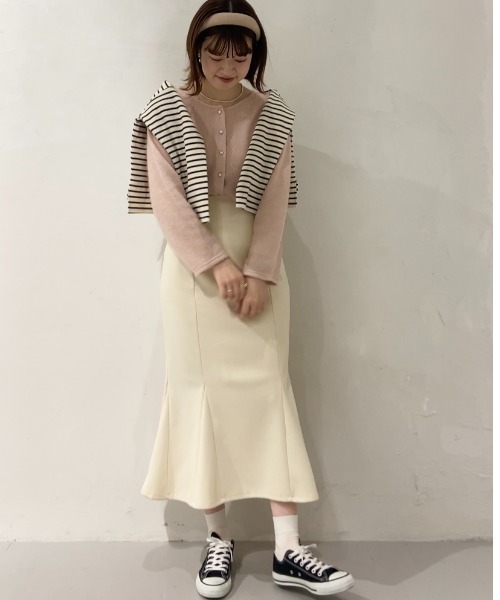 flower(フラワー)の「レインボーボーダートップ(Tシャツ/カットソー・レディース・ベージュ/ネイビー/カーキ/ピンク/オレンジ・FREE)」の11枚目の写真