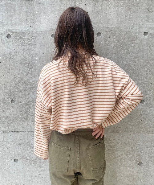 flower(フラワー)の「レインボーボーダートップ(Tシャツ/カットソー・レディース・ベージュ/ネイビー/カーキ/ピンク/オレンジ・FREE)」の21枚目の写真