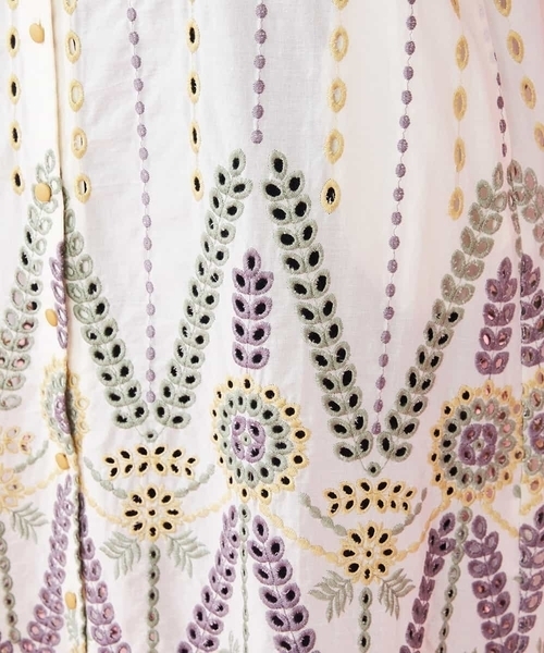 Jocomomola（ホコモモラ）の「guirnalda スカラップ刺繍