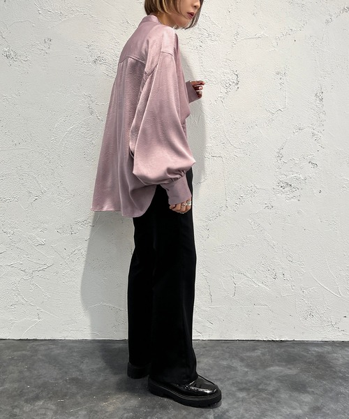 apres jour mignon(アプレジュールミニョン)の「シワシワサテンシャツ【ZOZOTOWN限定アイテム】(シャツ/ブラウス・レディース・グレイッシュベージュ/ブラック/パープル・フリー/X-LARGE)」の21枚目の写真