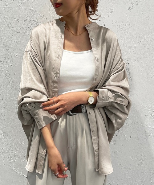 apres jour mignon(アプレジュールミニョン)の「シワシワサテンシャツ【ZOZOTOWN限定アイテム】(シャツ/ブラウス・レディース・グレイッシュベージュ/ブラック/パープル・フリー/X-LARGE)」の9枚目の写真